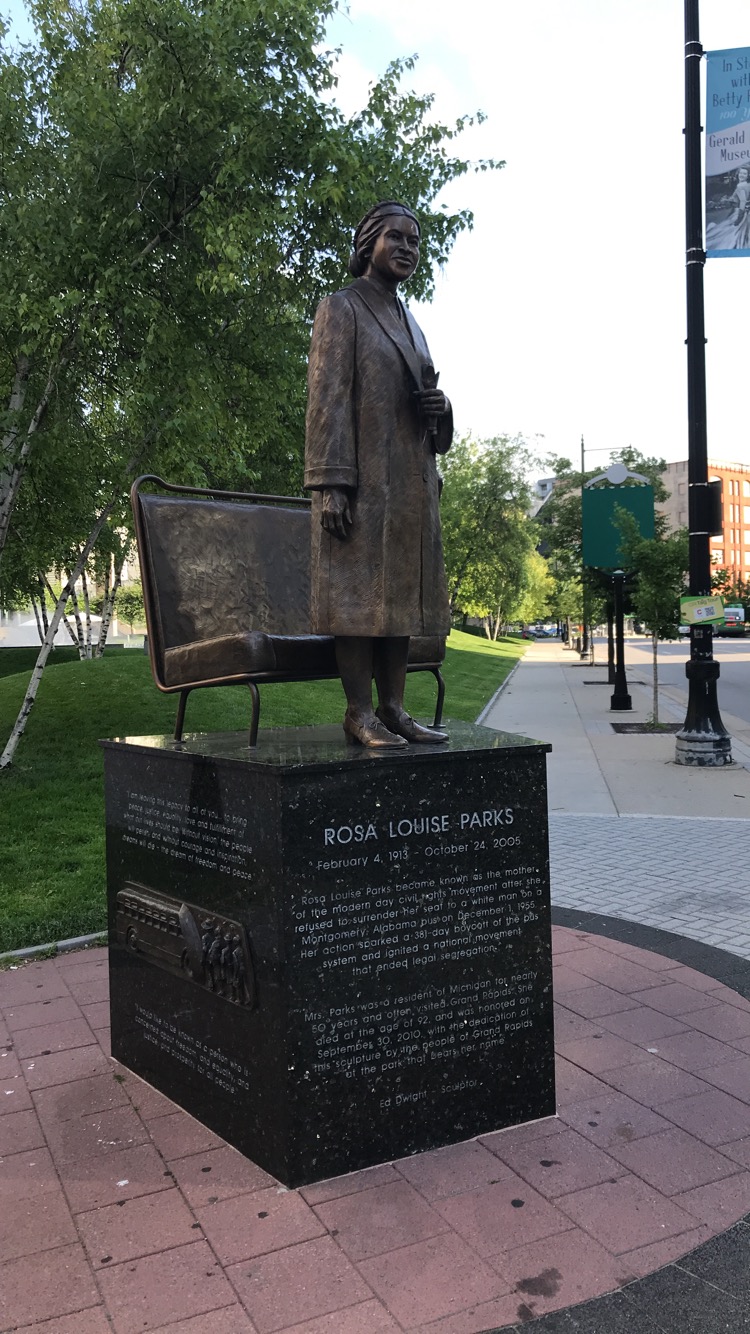 Statue of Rosa Parks